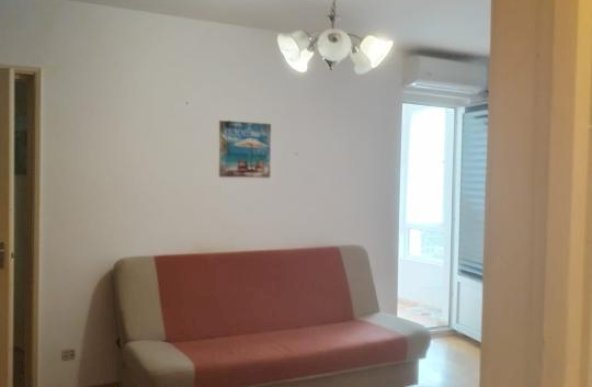 Dristor  metrou Baba novac apartament 2 camere