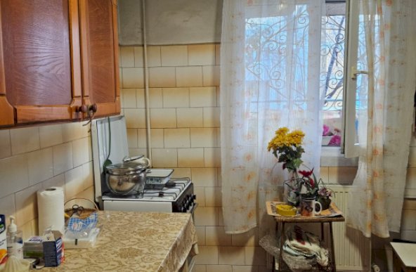 Berceni - Brancoveanu metrou vanzare apartament 2 camere