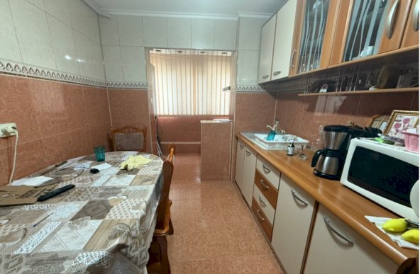 Dristor Apartament 4 camere centrala proprie 