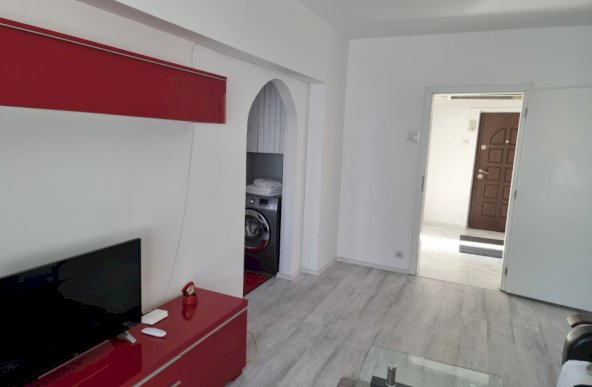 Apartament 2 camere 1 Decembrie - centrala termica pe gaz