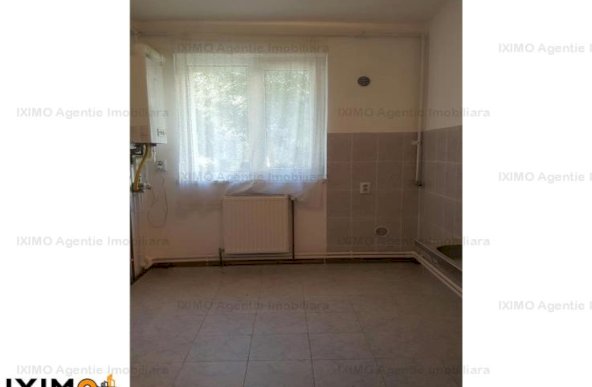 Vanzare apartament 2 camere, Nord, Bacau