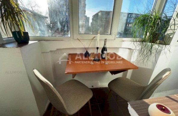 Apartament 3 camere in Ploiesti, zona Cantacuzino