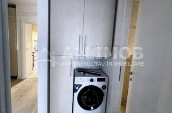 Apartament 3 camere bloc nou zona Vest