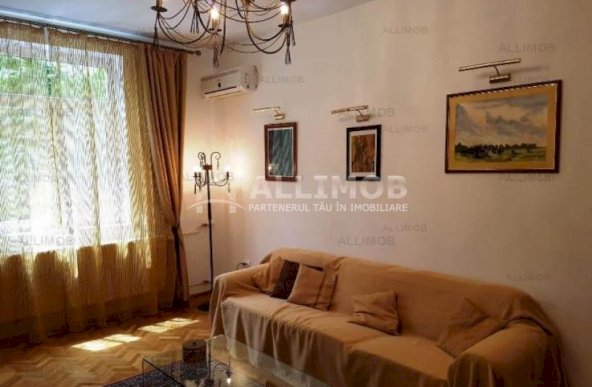 Apartament 3 camere, zona Eminescu 