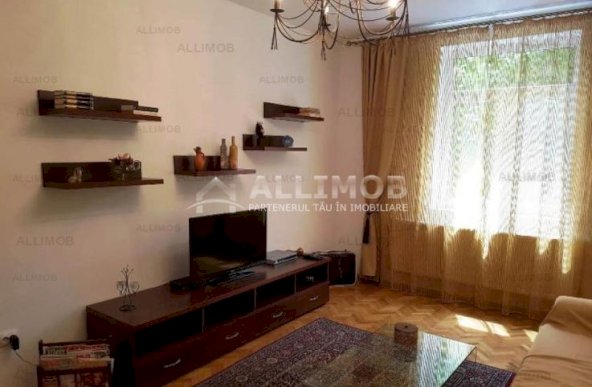 Apartament 3 camere, zona Eminescu 