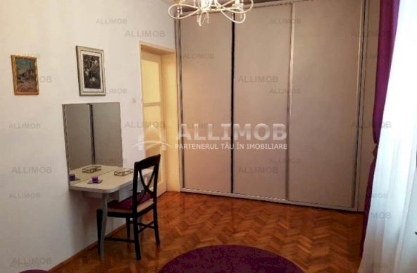 Apartament 3 camere, zona Eminescu 