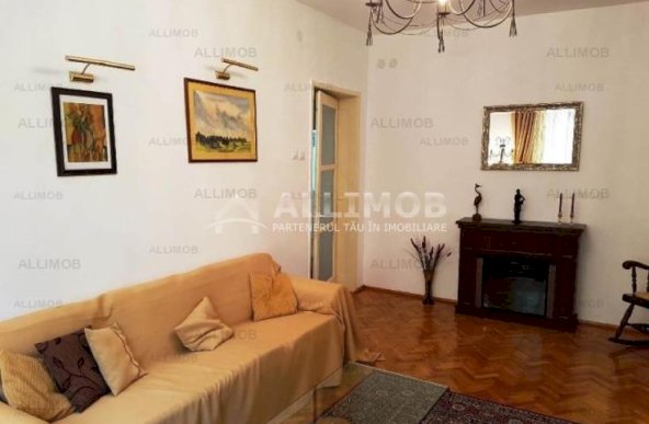 Apartament 3 camere, zona Eminescu 