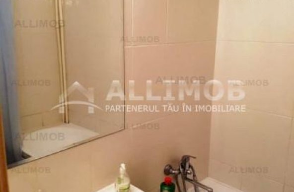 Apartament 3 camere, zona Eminescu 