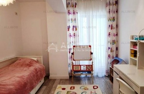 Apartament 3 camere, curte, zona Baneasa 