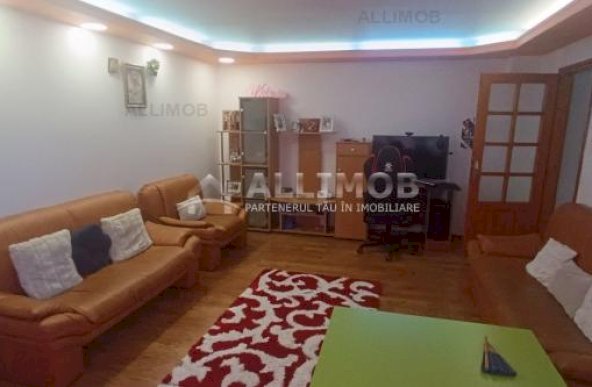 Apartament 3 camere in Ploiesti, cu centrala termica proprie in zona Cioceanu. 