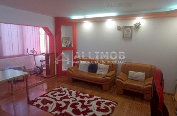 Apartament 3 camere in Ploiesti, cu centrala termica proprie in zona Cioceanu. 