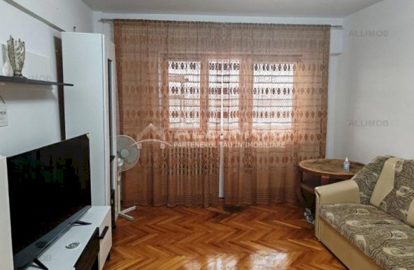 Apartament 3 camere zona ultracentrala