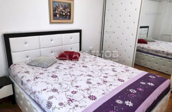 Apartament 3 camere zona ultracentrala