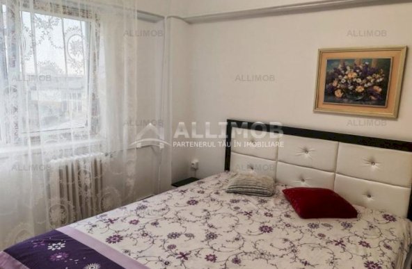 Apartament 3 camere zona ultracentrala