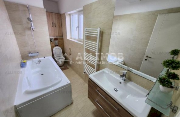 Penthouse, bloc nou, 3 camere, 2 terase, parcare, Malu Roșu, Ploiesti