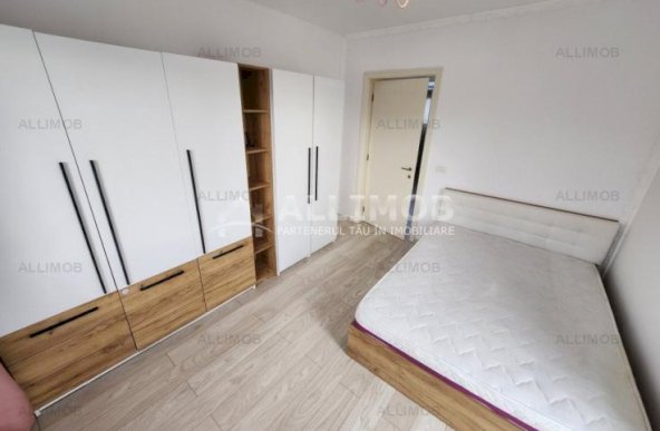 Penthouse, bloc nou, 3 camere, 2 terase, parcare, Malu Roșu, Ploiesti