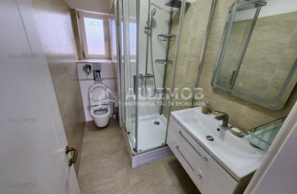 Penthouse, bloc nou, 3 camere, 2 terase, parcare, Malu Roșu, Ploiesti