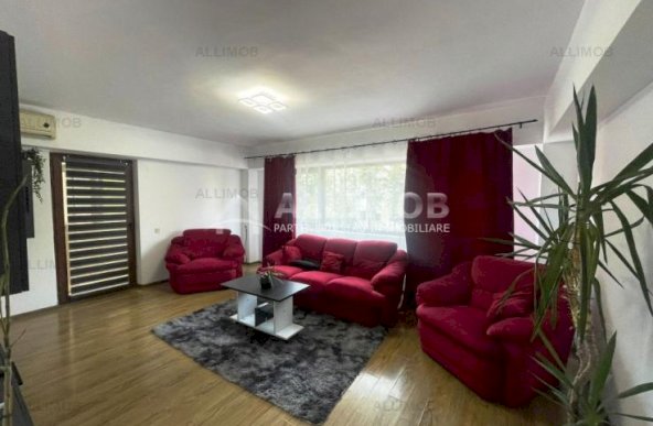 Apartament 3 camere zona 9 Mai