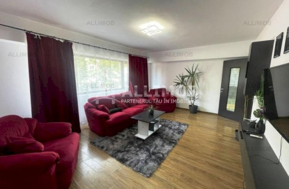 Apartament 3 camere zona 9 Mai