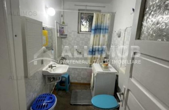 REPREZENTARE EXCLUSIVA Casa  252 mp in Ploiesti, zona Centrala. 