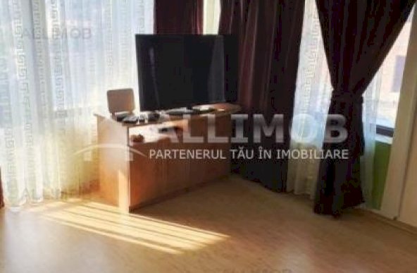 Vila 4 camere in Bucov