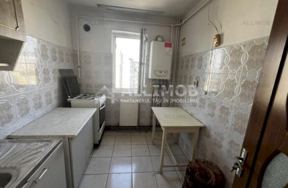 COMISON 0% Apartament 2 camere decomandat in Ploiesti, zona Vest-Lamaita.  