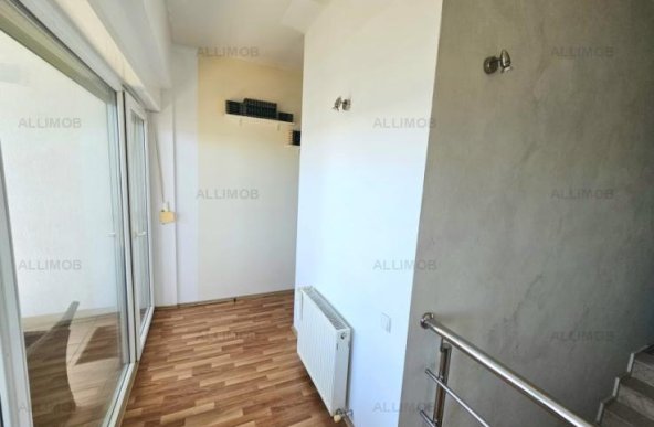 Penthouse, 3 camere in Otopeni, zona Ferme.