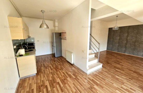 Penthouse, 3 camere in Otopeni, zona Ferme.