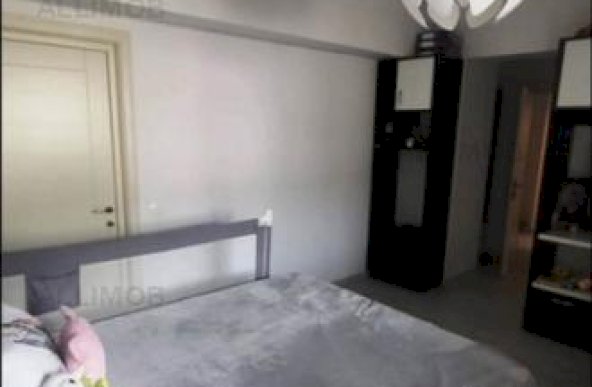 Apartament de lux, 3 camere,  9 Mai