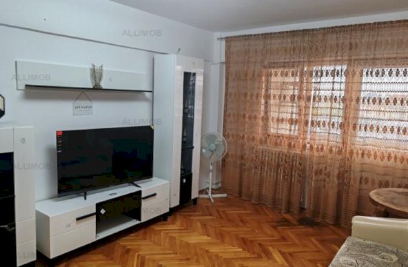 Apartament 3 camere zona ultracentrala