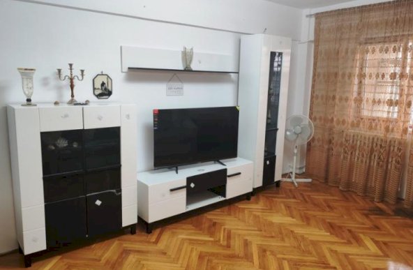 Apartament 3 camere zona ultracentrala