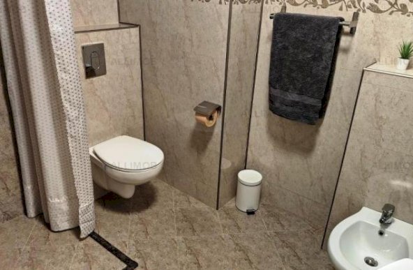 Apartament 3 camere, zona Albert