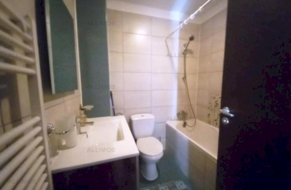 Apartament 3 camere in Ploiesti, zona Albert