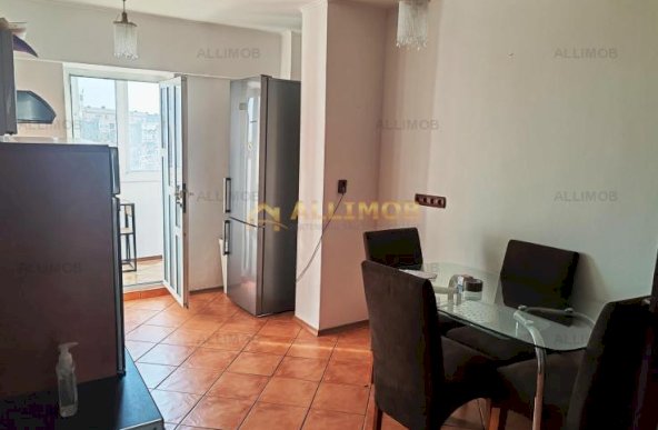 Apartament 2 camere zona Piata Mihai Viteazul