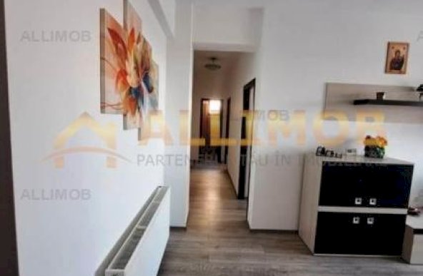 Apartament 3 camere in Ploiesti, zona 9 Mai