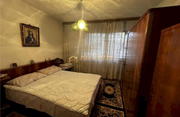 COMISON 0% Apartament 3 camere decomandat in Ploiesti, zona Republicii.