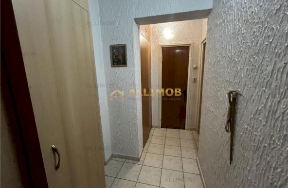 COMISON 0% Apartament 3 camere decomandat in Ploiesti, zona Republicii.