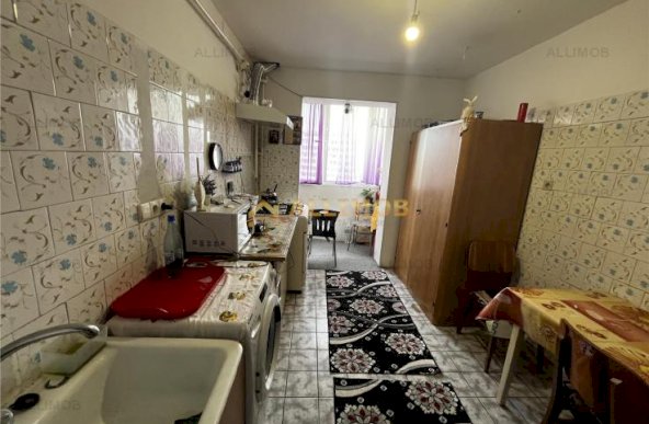 COMISON 0% Apartament 3 camere decomandat in Ploiesti, zona Vest.