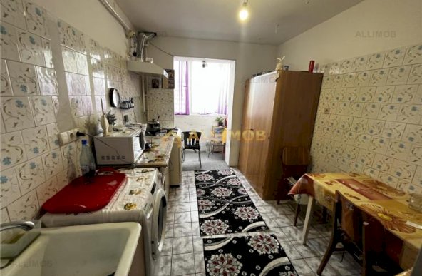 COMISON 0% Apartament 3 camere decomandat in Ploiesti, zona Vest.