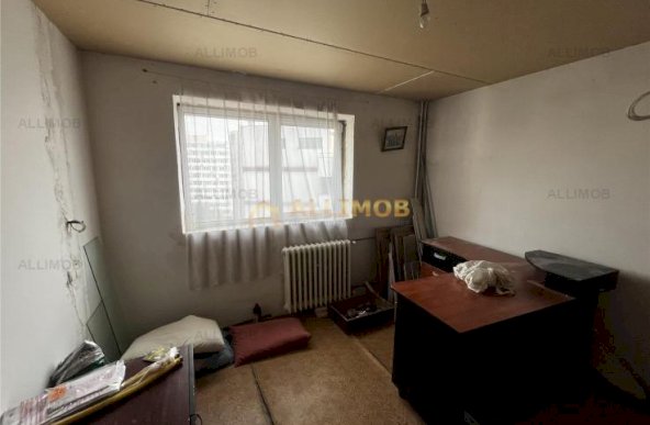 COMISON 0% Apartament 3 camere decomandat in Ploiesti, zona Vest.