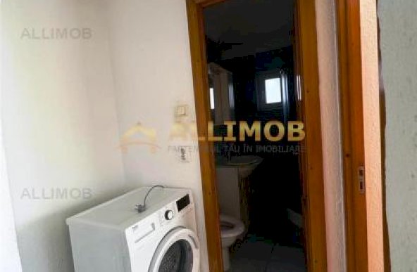 Apartament 3 camere in Ploiesti, zona 9 Mai