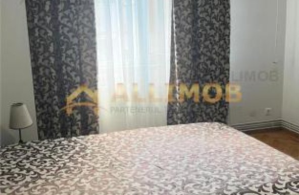 Apartament 2 camere zona Piata Mihai Viteazul