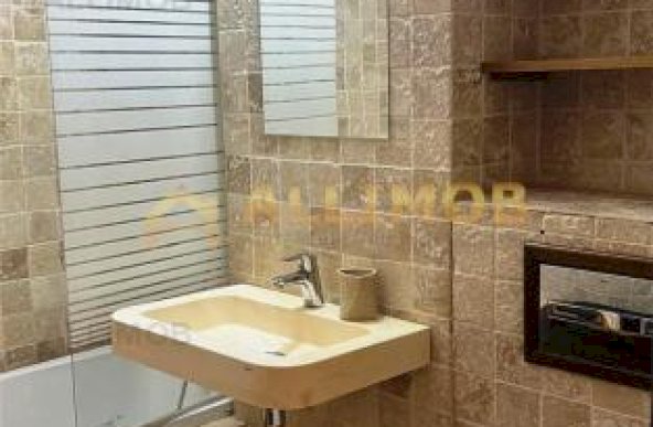 Apartament 2 camere zona Piata Mihai Viteazul