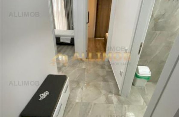 Apartament 3 camere bloc nou