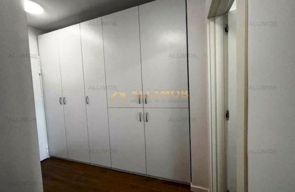 Apartament 3 camere zona Aviatiei