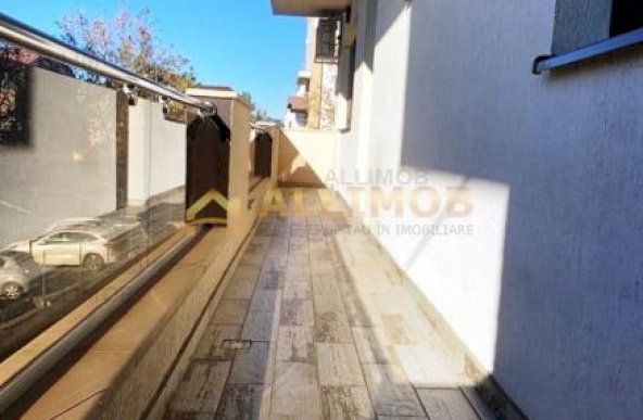 Apartament 2 camere zona Sisesti