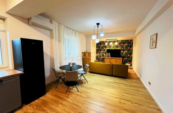 Apartament NOU 2 camere zona Sala Sporturilor