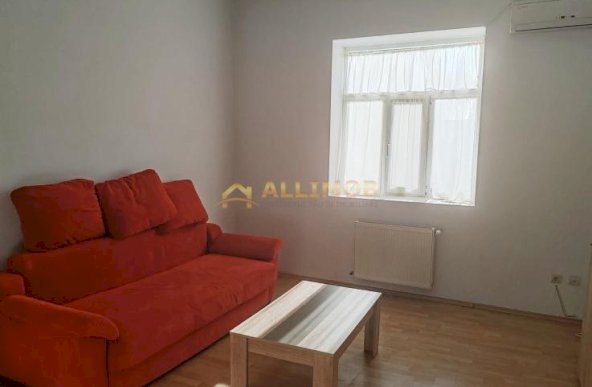 Apartament 3 camere  in Ploiesti, zona centrala