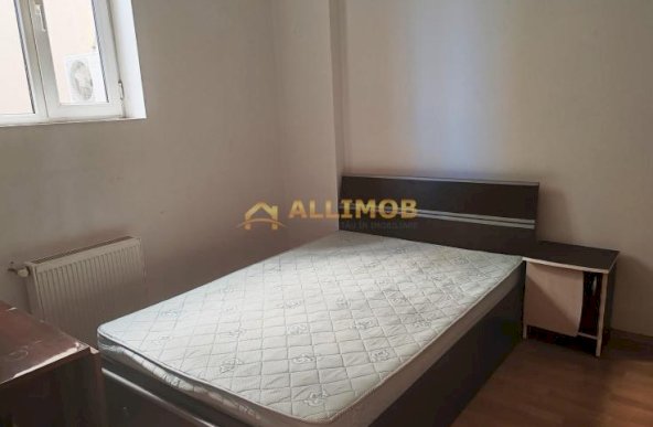 Apartament 3 camere  in Ploiesti, zona centrala