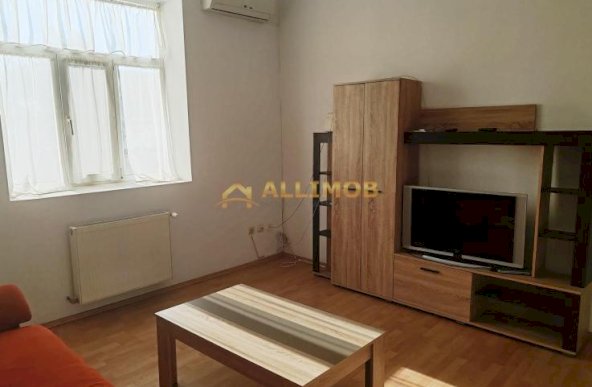 Apartament 3 camere  in Ploiesti, zona centrala